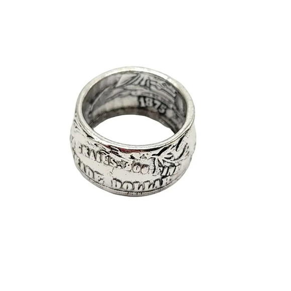 United States Of America Trade Dollar Ring Costume Silver Tone Size 8 - Picture 4 of 6